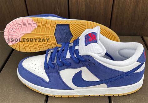 nike sb dunk dogers